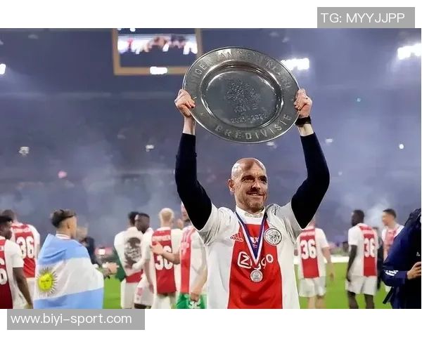 滕哈赫谨慎应对药厂解雇危机不太可能重返阿贾克斯