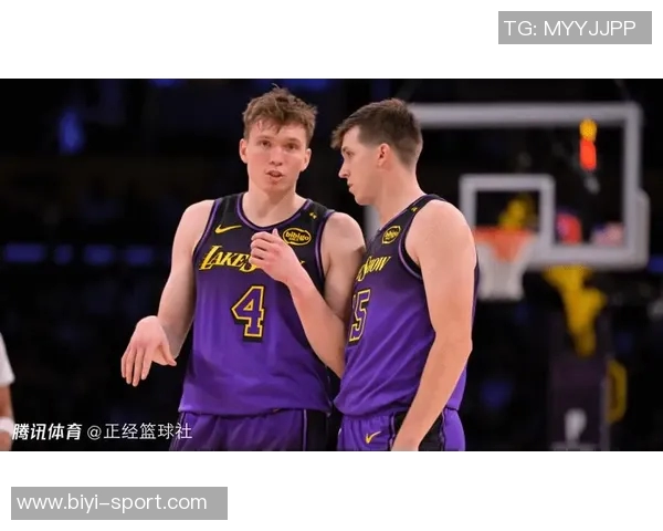 下半场防守失控雷迪克坦言无法阻止对手冲击油漆区 下半场防守失控雷迪克坦言无法阻止对手冲击油漆区