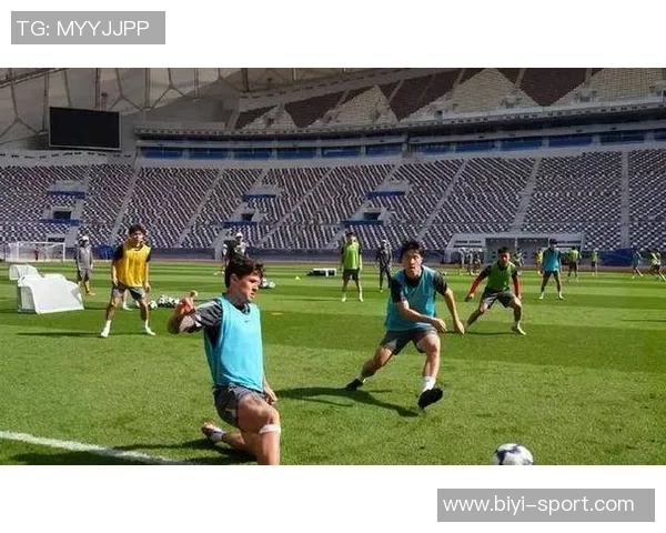 海港险遭重创相马勇纪头球击中立柱错失良机 海港险遭重创相马勇纪头球击中立柱错失良机