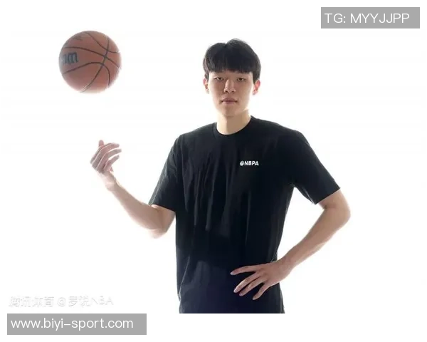 拓记：杨瀚森客场表现出色或将留队主场归来或重返发展联盟