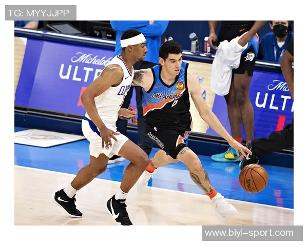 快船三巨头同场14分钟展现默契轻松净胜对手3分