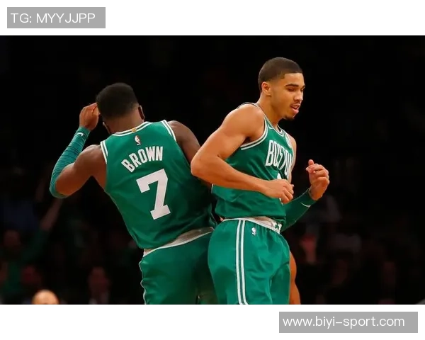 塔图姆女友畅谈儿子未来或成篮球歌手的梦想与期待