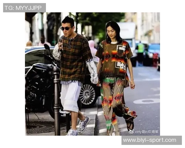 女友社媒分享与内维斯迪士尼乐园甜蜜游玩瞬间引发热议