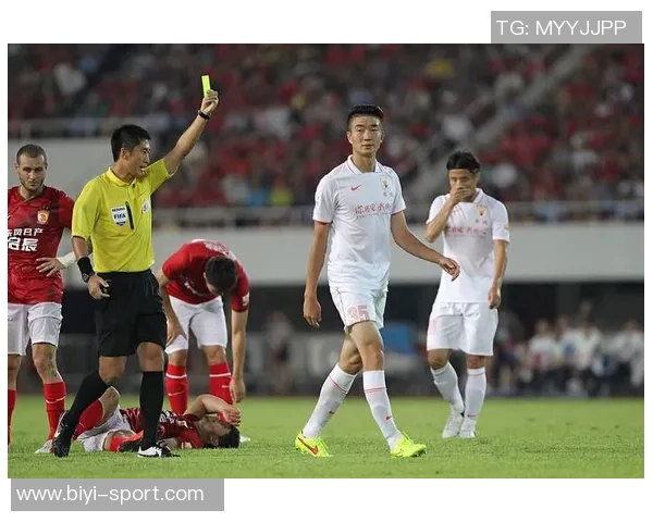 山东球迷因被戴琳拖欠救命钱昏迷四天ICU费用高昂令人心痛